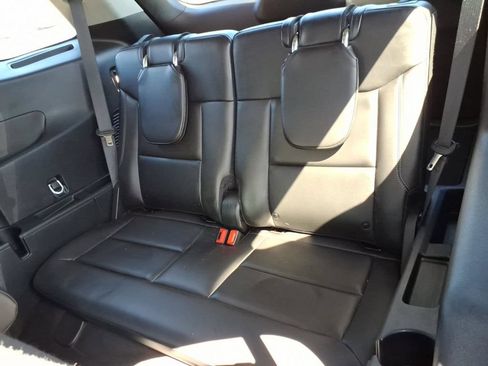 Used 2023 Ford Explorer XLT w/ Equipment Group 202A AWD/4WD image 12
