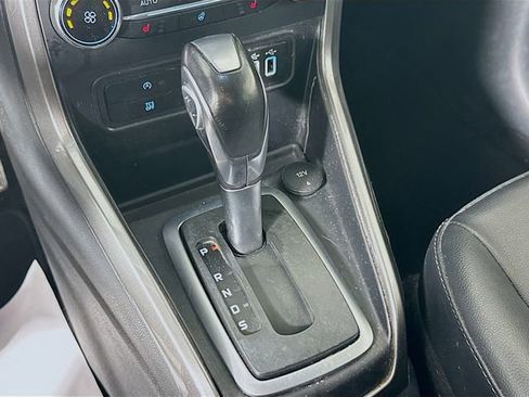 Used 2019 Ford EcoSport SES w/ SES Black Appearance Package image 18