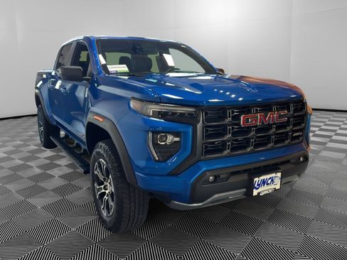 Used 2023 GMC Canyon AT4 w/ AT4 Premium Package AWD/4WD image 7