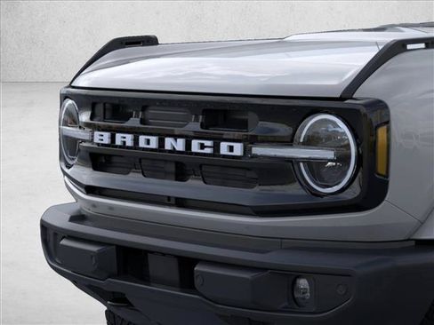 New 2026 Ford Bronco Outer Banks AWD/4WD image 19