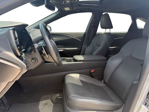 Used 2024 Lexus RX 350 Premium w/ Cold Area Package FWD image 10