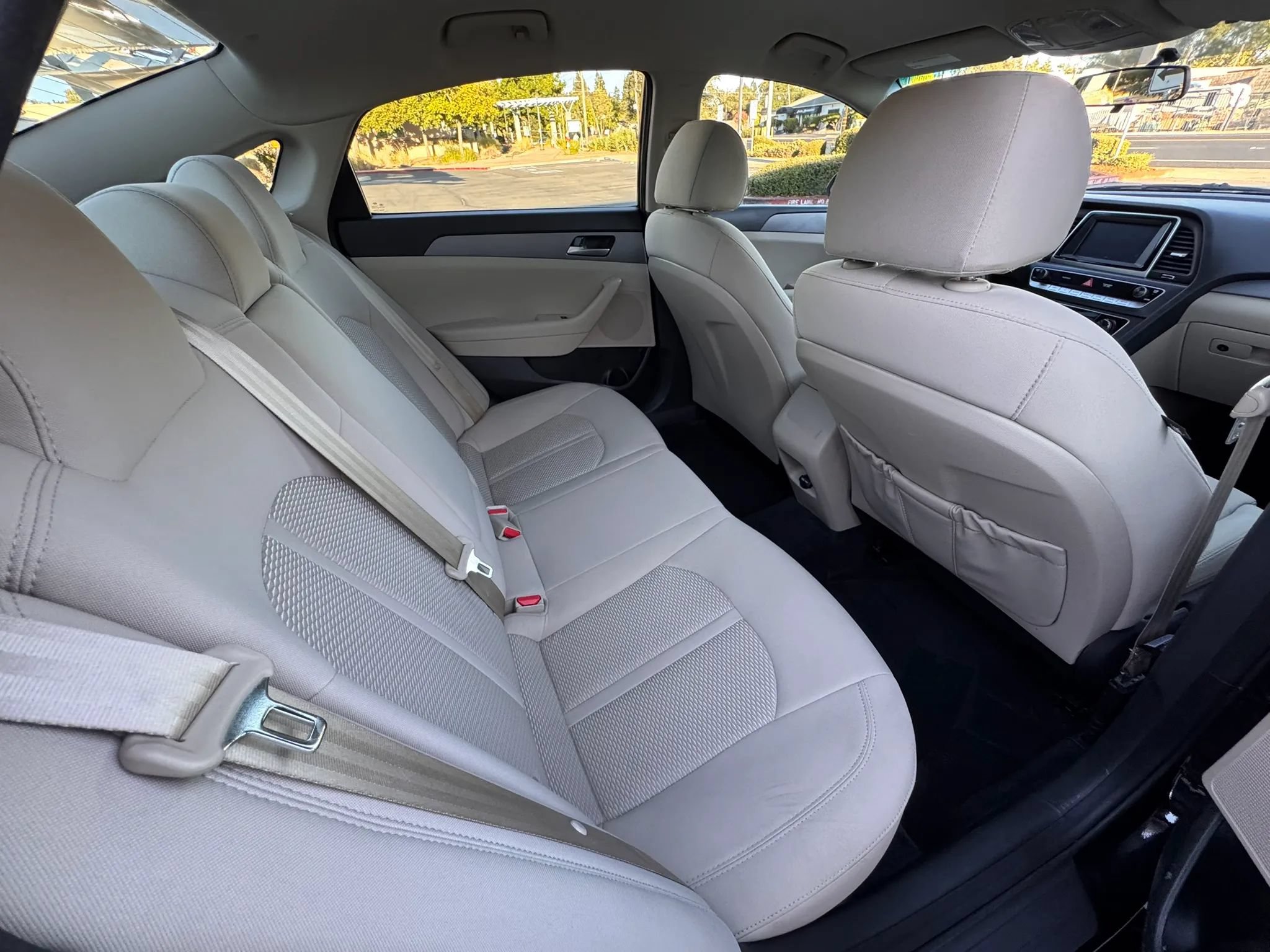Used 2019 Hyundai Sonata SE FWD image 14