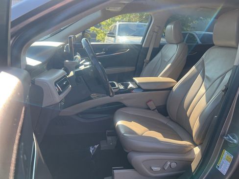 Used 2021 Lincoln Nautilus FWD w/ Equipment Group 101A image 13