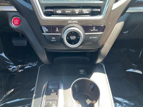 Used 2018 Acura MDX SH-AWD image 19
