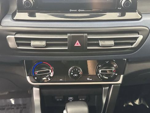 Used 2021 Kia Seltos S FWD image 8