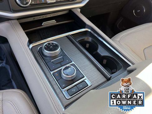 Used 2024 Ford Expedition Limited image 36