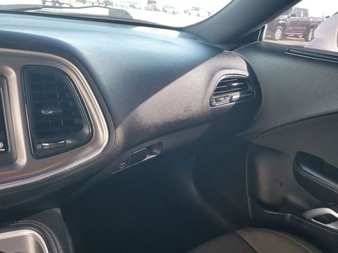 Used 2022 Dodge Challenger GT image 26
