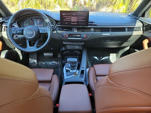 Used 2023 Audi A4 2.0T Premium w/ Convenience Package image 12