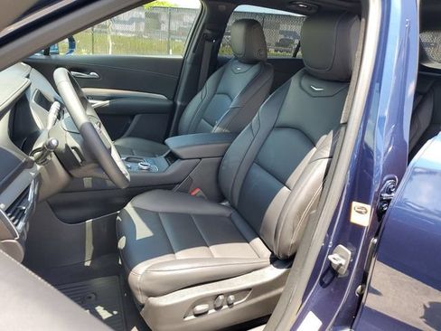 Used 2019 Cadillac XT4 Premium Luxury w/ Driver Awareness Package FWD image 16
