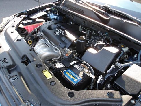 Used 2009 Toyota RAV4 4WD image 19
