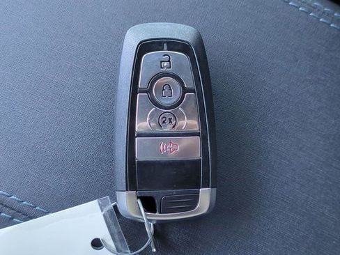 Certified 2024 Ford Bronco Wildtrak image 29