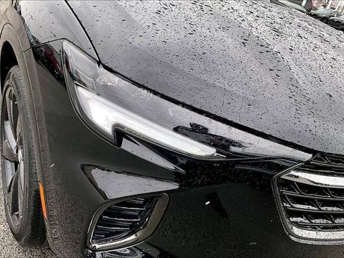 Used 2023 Buick Envision Essence w/ Sport Touring Package image 28