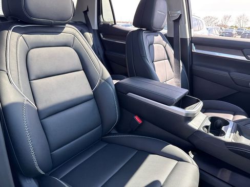 New 2026 GMC Terrain Denali AWD/4WD image 40