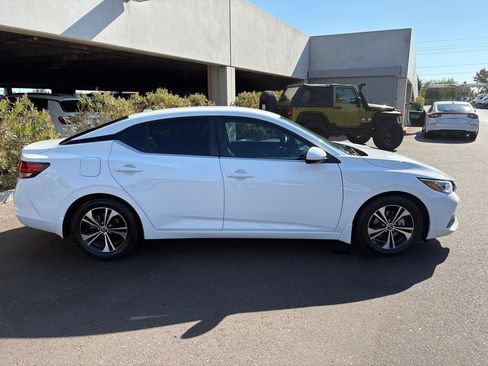 Used 2021 Nissan Sentra SV FWD image 5