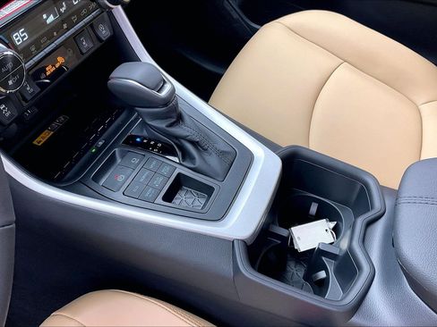 New 2025 Toyota RAV4 XLE Premium image 8