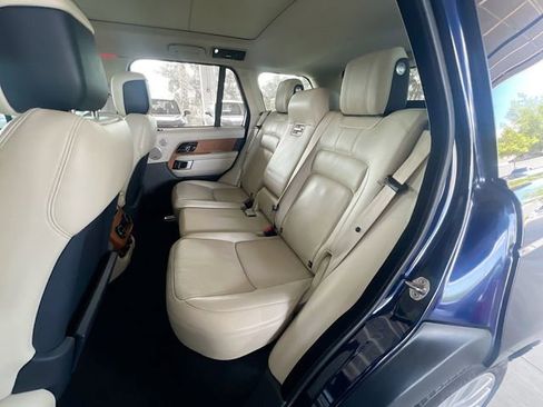 Used 2020 Land Rover Range Rover HSE AWD/4WD image 27