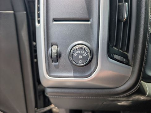 Used 2017 GMC Sierra 1500 SLT w/ Texas SLT Premium Package RWD image 31