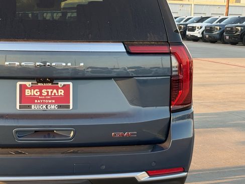 New 2026 GMC Yukon XL Denali w/ Denali Reserve Package image 7