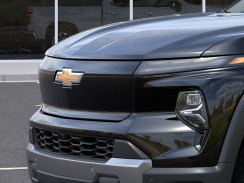 New 2026 Chevrolet Silverado EV LT w/ Plus Package AWD/4WD image 14