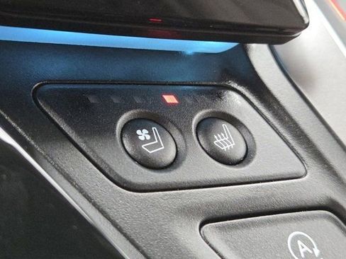 Used 2024 Honda Odyssey Elite image 14