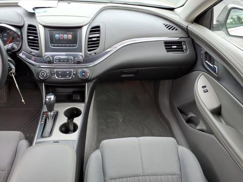 Used 2017 Chevrolet Impala LS image 6