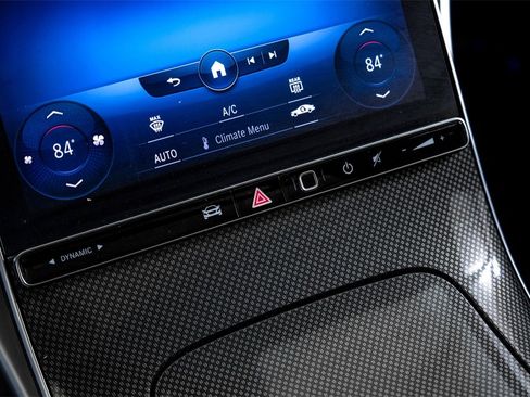 Used 2022 Mercedes-Benz C 300 C 300 image 25