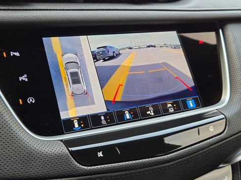 New 2026 Cadillac XT5 Sportv w/ LPO, Floor Liner Package image 20