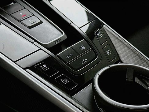 Certified 2021 Porsche 911 Turbo S AWD/4WD image 21