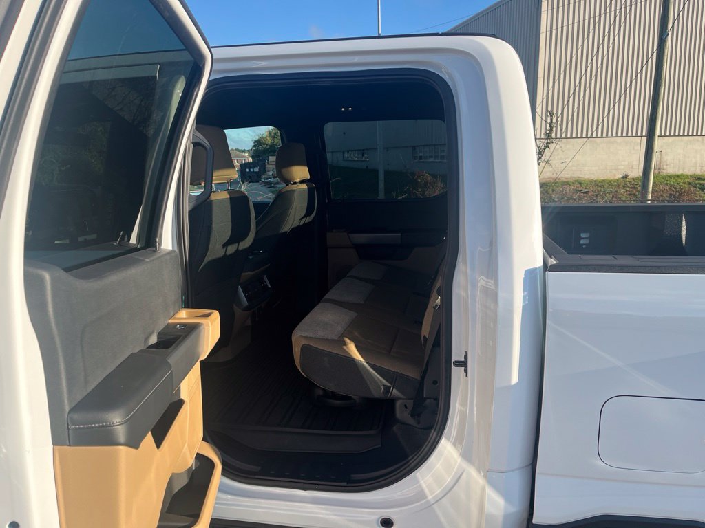 Used 2024 Ford F350 XLT AWD/4WD image 10