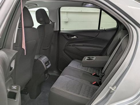 Used 2024 Chevrolet Equinox LT AWD/4WD image 13