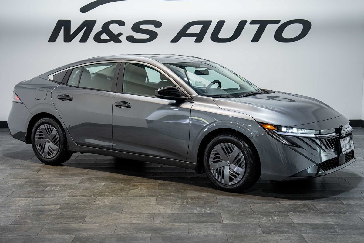 Used 2026 Nissan Sentra S w/ Floor Mat Package FWD image 7