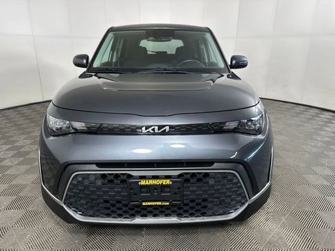 Used 2023 Kia Soul LX w/ LX Technology Package image 8