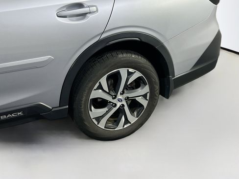 Used 2022 Subaru Outback Limited image 30