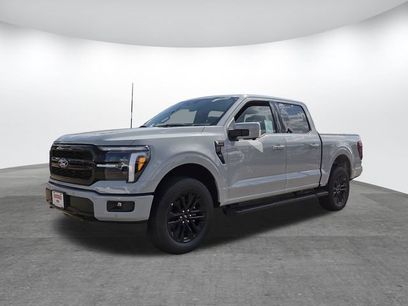 New 2026 Ford F150 Lariat w/ Equipment Group 501A Mid