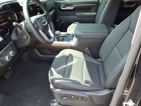 Used 2026 GMC Sierra 1500 SLT w/ SLT Convenience Package AWD/4WD image 11