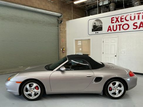Used 2002 Porsche Boxster S image 19