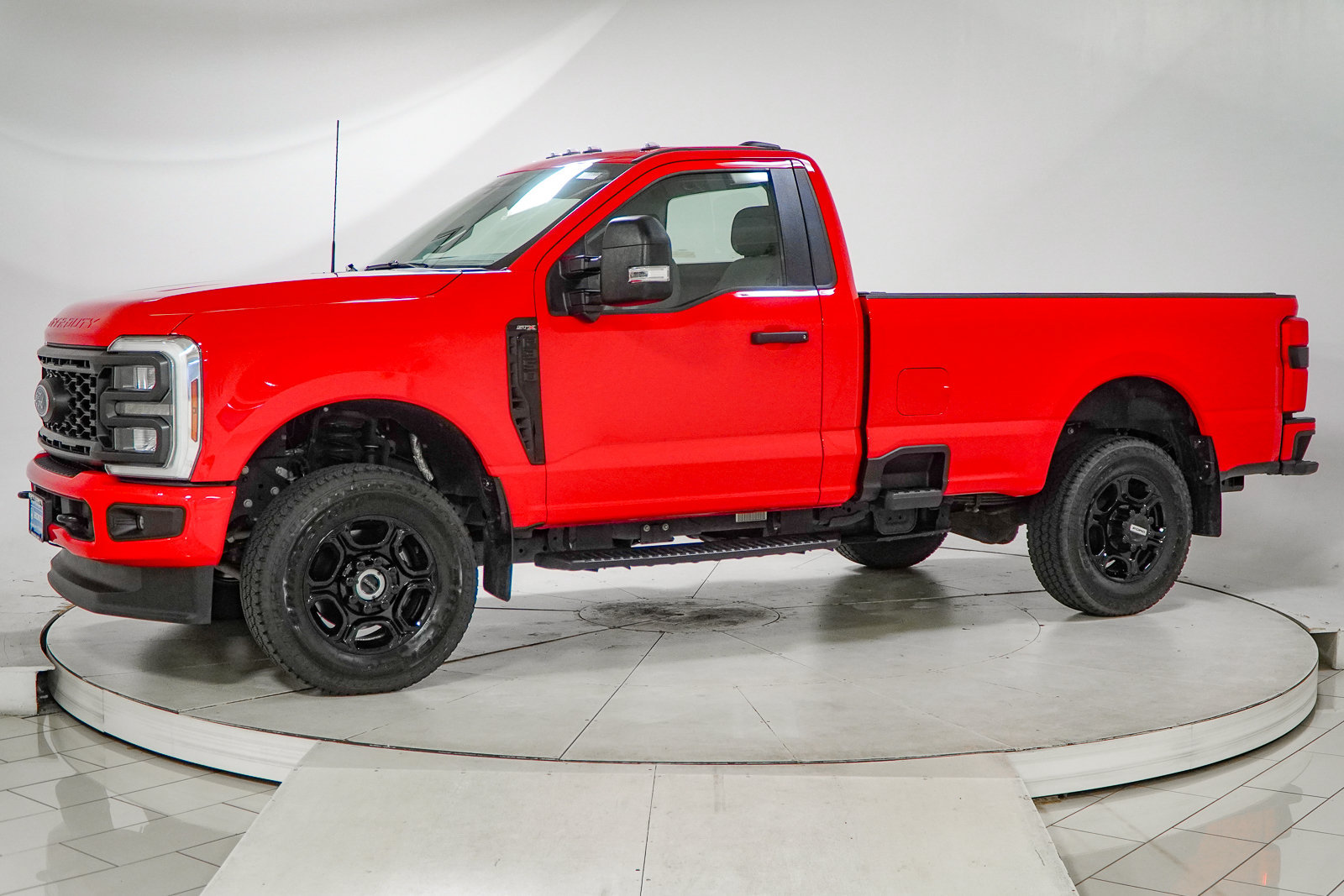 Used 2025 Ford F350 XL w/ STX Appearance Package AWD/4WD image 3