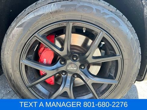 Used 2018 Jeep Grand Cherokee SRT w/ Trailer Tow Group IV AWD/4WD image 9