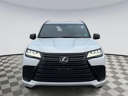 Used 2023 Lexus LX 600 Premium w/ Mark Levinson image 6
