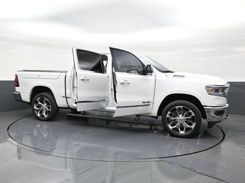 Used 2024 RAM 1500 Limited AWD/4WD image 34