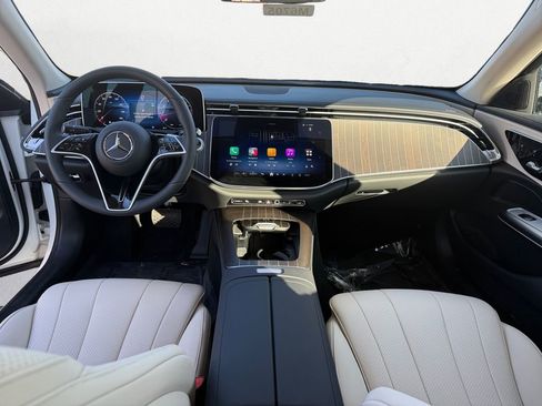 New 2025 Mercedes-Benz E 350 Sedan image 9