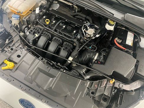 Used 2018 Ford Focus S image 15