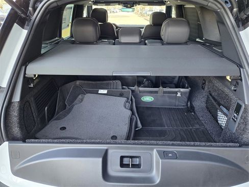 New 2026 Land Rover Range Rover SE image 15