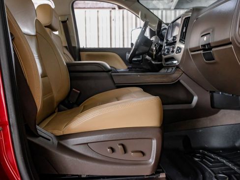 Used 2019 GMC Sierra 3500 Denali w/ Duramax Plus Package AWD/4WD image 31