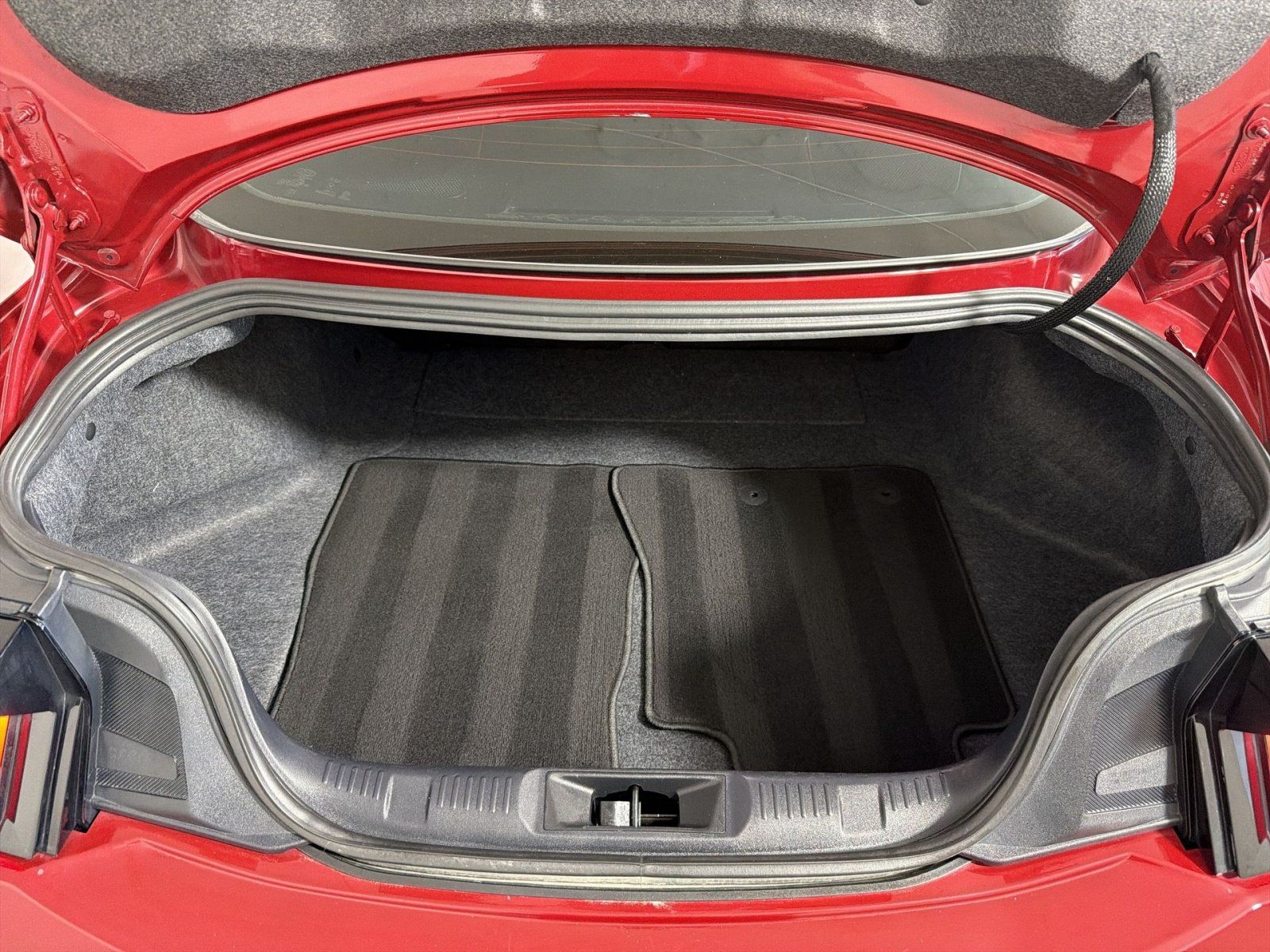 Used 2024 Ford Mustang GT RWD image 24