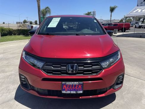 Used 2025 Honda Odyssey Sport-L image 3