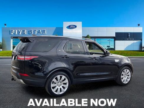 Used 2018 Land Rover Discovery HSE AWD/4WD image 8