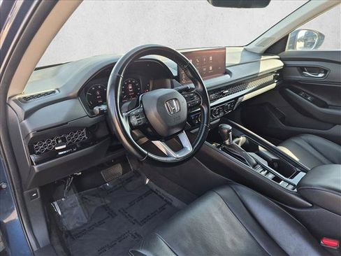 Used 2023 Honda Accord Touring image 10
