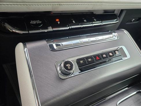 New 2025 Lincoln Aviator 2WD w/ Equipment Group 101A image 14