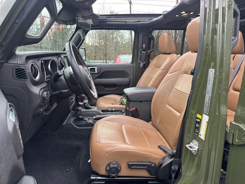 Used 2021 Jeep Wrangler Unlimited Sahara w/ Cold Weather Group image 12